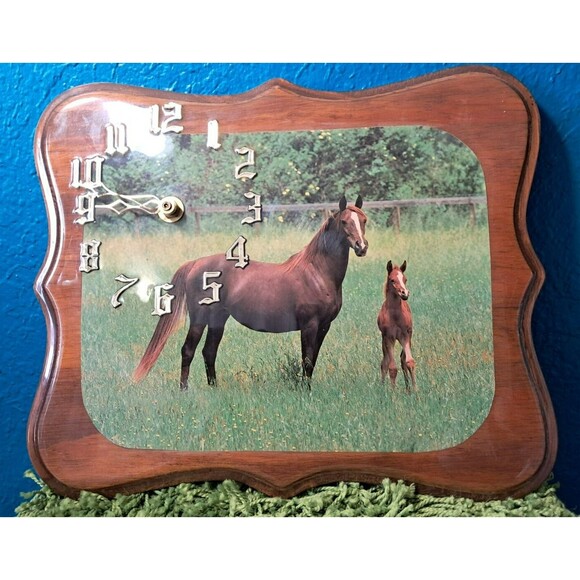 Vintage Horse Lacquered Wood Wall Clock  WORKS Tom Landgraf 12x10 - Picture 3 of 10